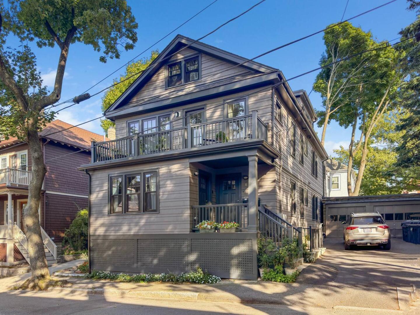 Elegant Sanctuary Steps From Harvard Square Cambridge Bagian luar foto